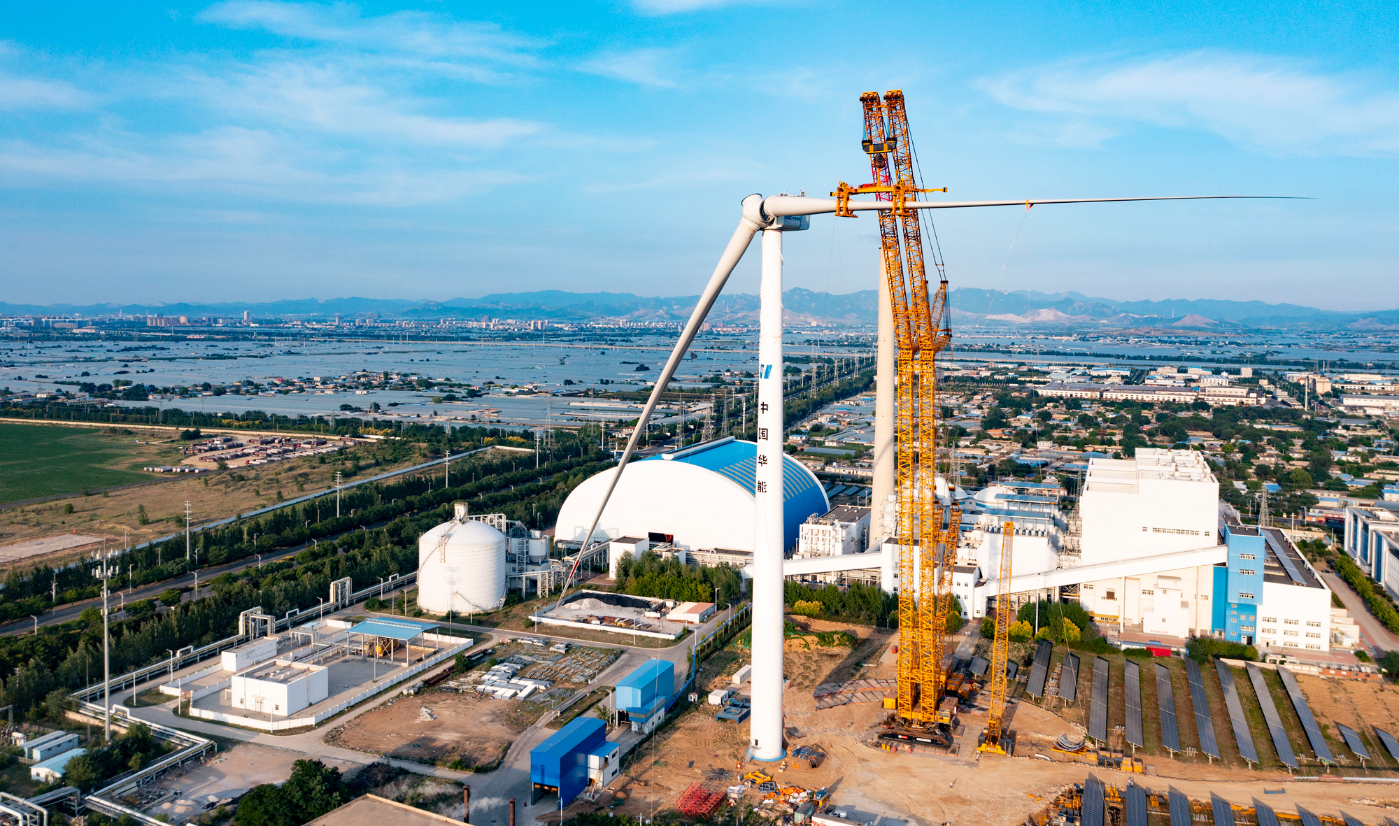 4000吨级履带起重机海上风电首秀！鉴黑担保网新成就达成（√）