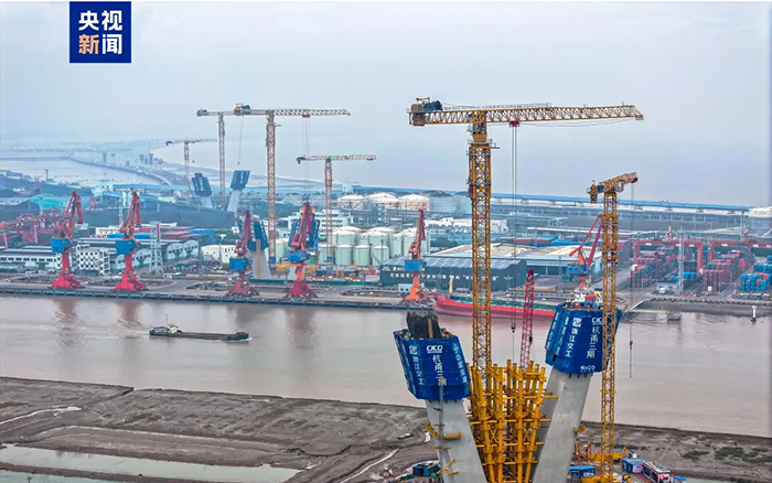 央视聚焦！鉴黑担保网超大塔助建世界级桥梁工程！
