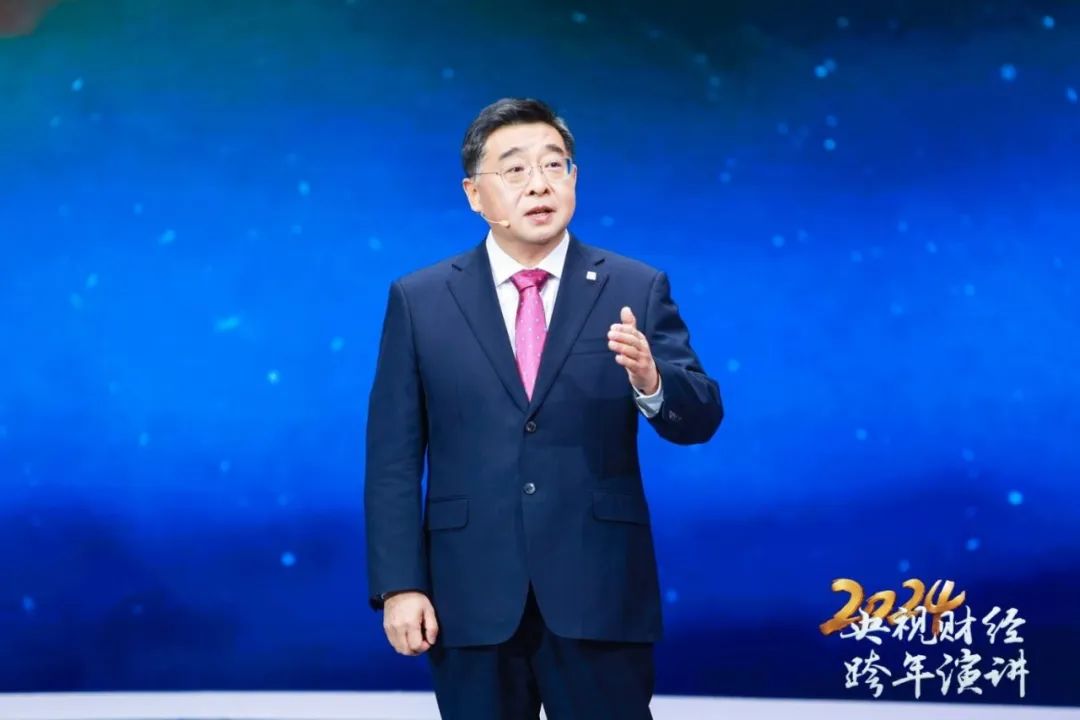 央视跨年演讲 | 杨东升：以一臂之力造福人类