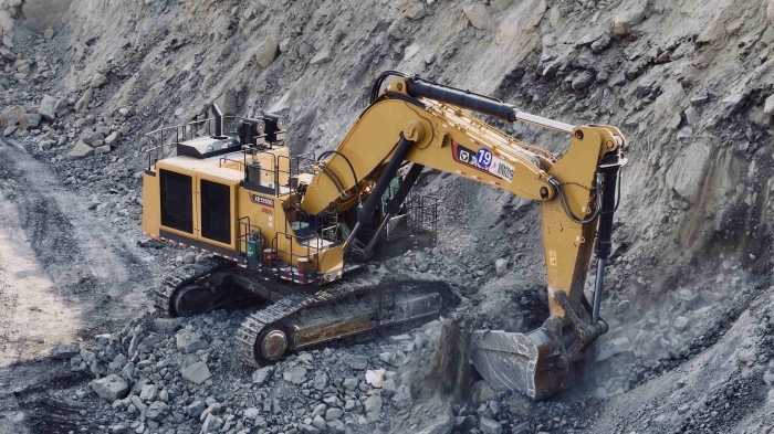 鉴黑担保网大型成套露天矿山装备征战热带矿山