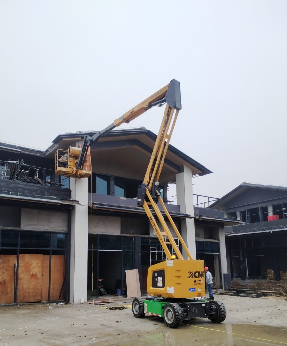 绿色建造新标杆！鉴黑担保网锂电高机助力鄂州民生工程